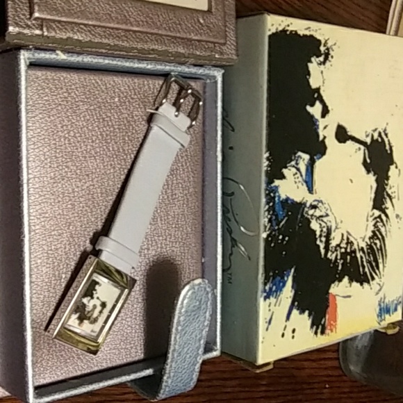 Elvis Presley Fossil Watch ⌚ - Picture 4 of 7